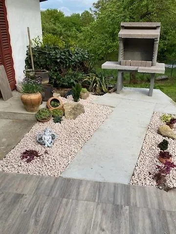 Oaza Miru V Sozitju Z Naravo Sveti Jurij ob Scavnici